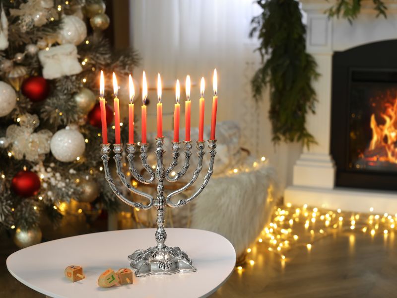 How to balance Hanukkah and Christmas celebrations