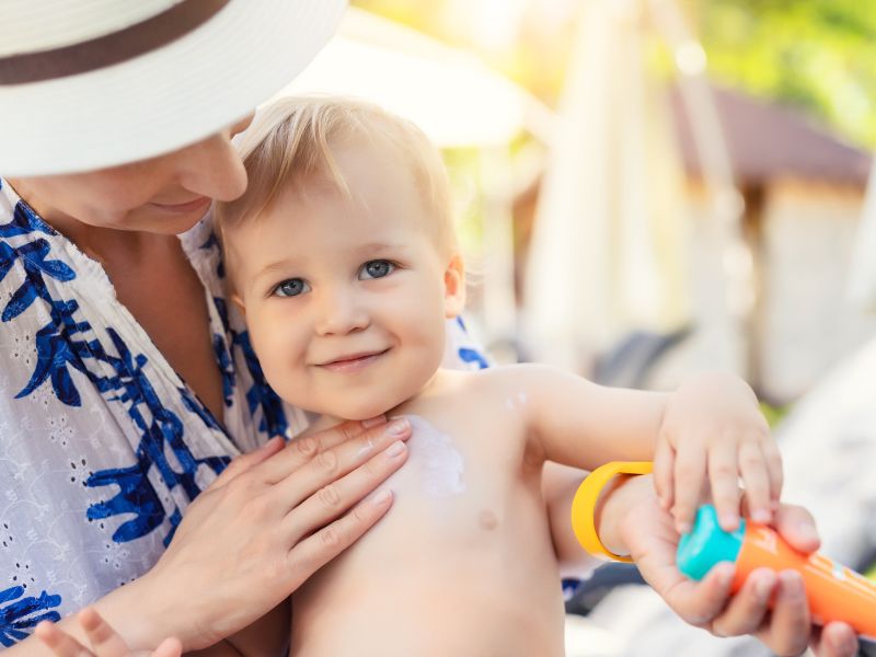 How to Treat a Baby's Sunburn