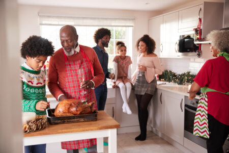 3 Easy Ways to Deal With Heated Topics This Holiday