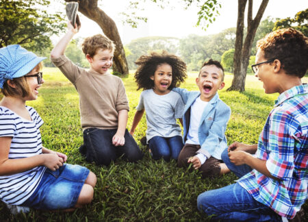 8 Types of Summer Camps for Kids Who Learn and Think Differently