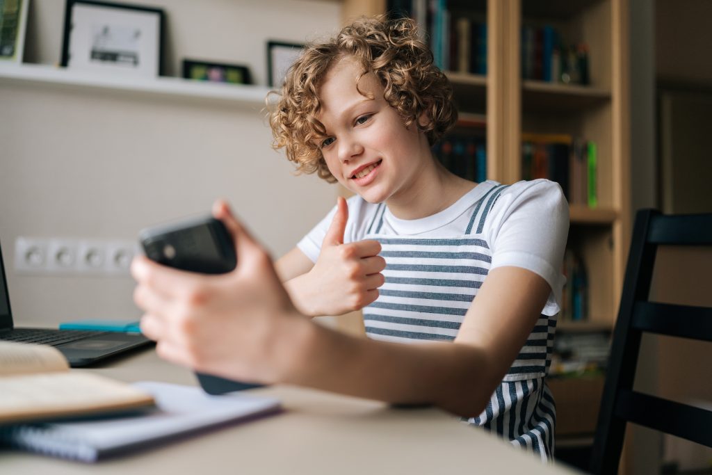 How to Reduce Your Family’s Screen Time