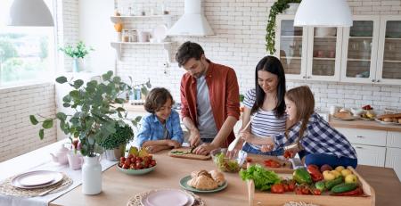 How to Talk to Your Child About Choosing Healthy Food at Camp How to Talk to Your Child About Choosing Healthy Food at Camp