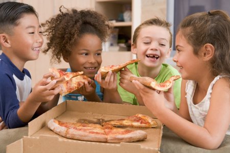 Pizza in DC: Top Kid‑Friendly Picks Discover the top six family‑friendly pizza spots in Washington DC, chosen from trusted local sources. Hours, addresses and phone info included!