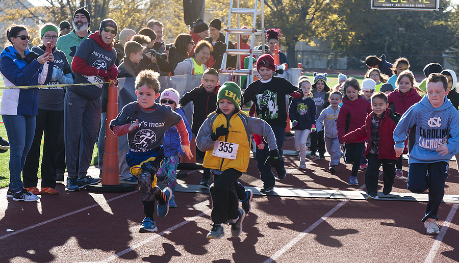 Discover the best Turkey Trots in DC, from 5Ks to fun runs, all benefiting local and national charities.