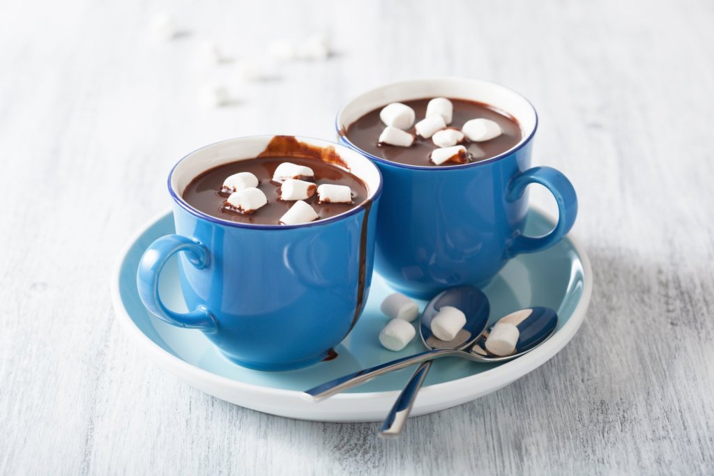 hot chocolate with small marshmallows