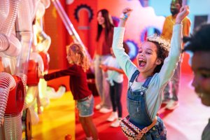 Step into a candy wonderland at Hershey Super Sweet Adventure in Tysons Step into a candy wonderland at Hershey Super Sweet Adventure in Tysons